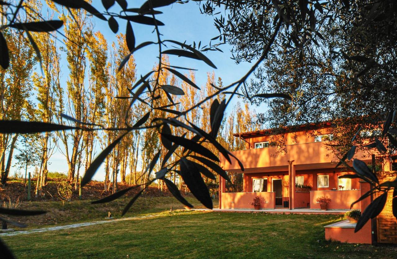 Tenuta Bussete Country Hotel Viterbo Esterno foto